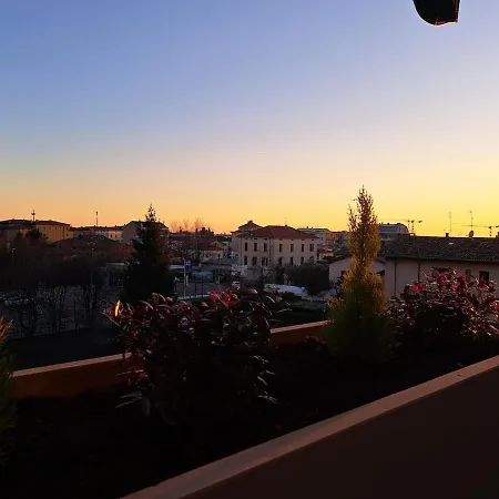 Daire Balcone Al Sole *